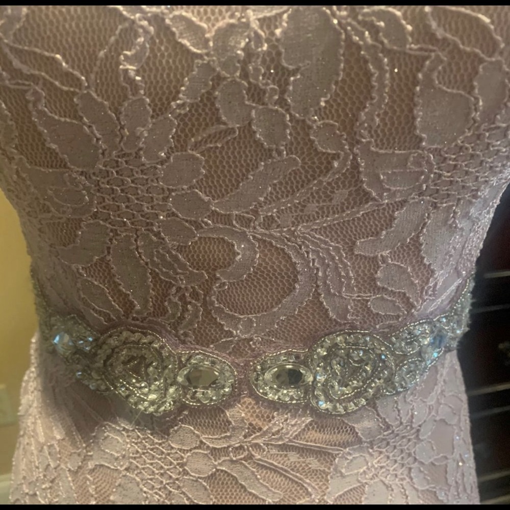 Beautiful soft pink gown.  Lots of Details!!! Sz 3 - Picture 2 of 6